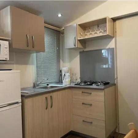 別荘 Les Mobilhomes D'edit - Pour 2 A 12 Personnes *